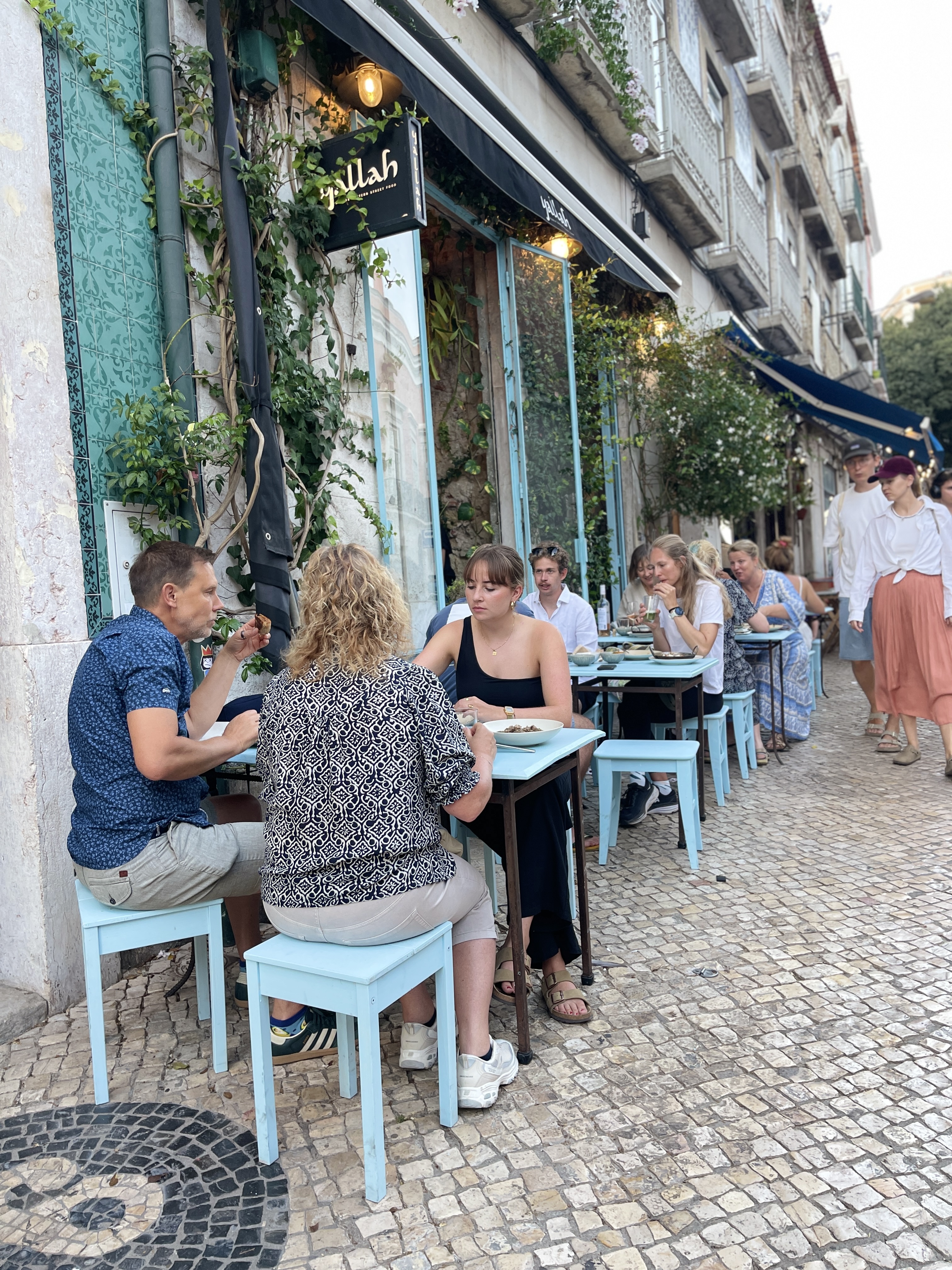 The terrace on Rua de Santos-o-Velho